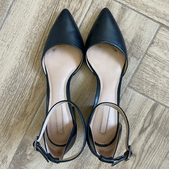 Antonio Melani Lynlee Block Heels - Picture 4 of 6